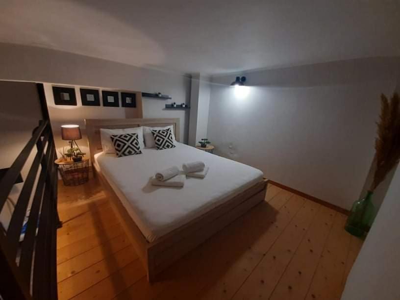 Speri'S Loft Apartment Preveza Exterior photo